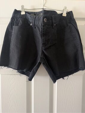 Madewell Black Raw-Hem Denim Shorts